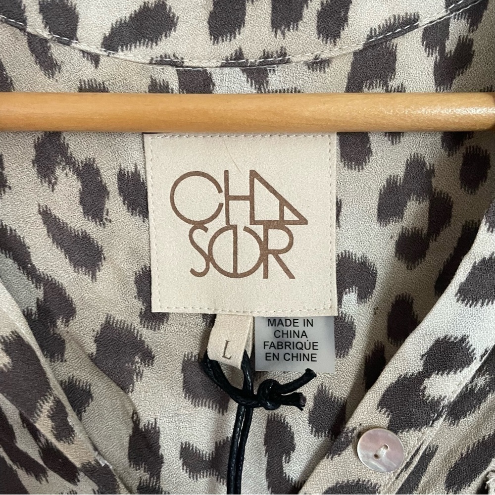 Chaser | NWT‎ Flutter Sleeve Boho Leopard Print Button Down Top - Picture 8 of 12